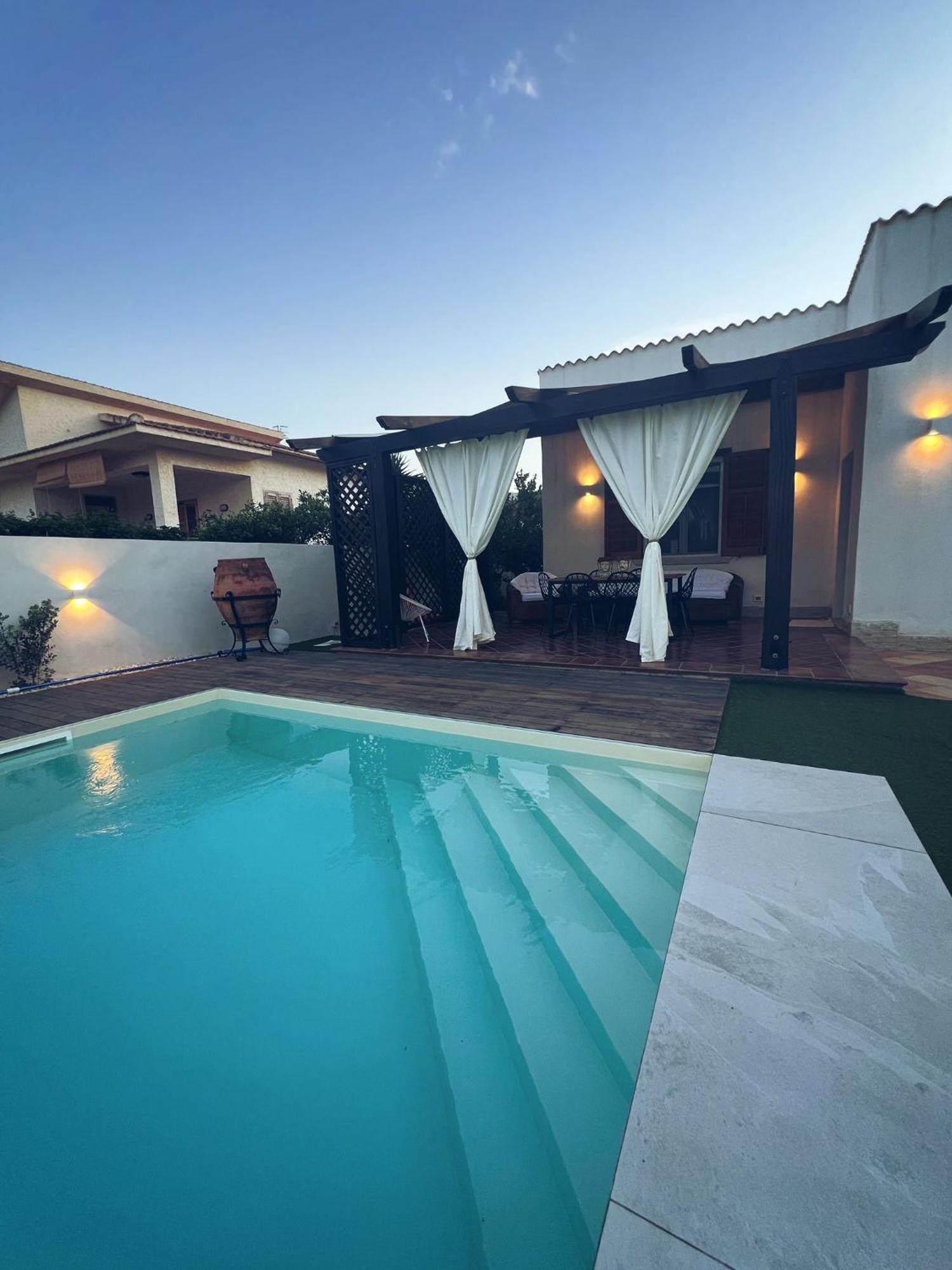 Villa I Mori Di Noro فالديريتْشّي المظهر الخارجي الصورة